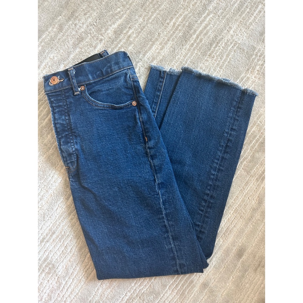 Express Super High Rise Straight Jean